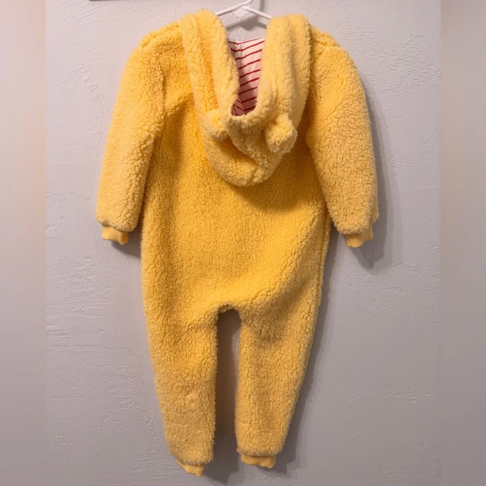 Disney Pooh Bear Little Sleepies Sherpa One Piece Outerwear 18-24 Romper - Picture 4 of 9